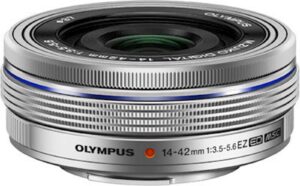 Objektiv Olympus 14-42mm 1:3.5-5. EZ pancake zoom srebrn Objektiv Olympus 14-42mm 1:3.5-5. EZ pancake zoom srebrn