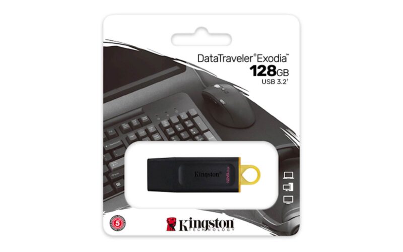 USB disk Kingston 128GB DT Exodia, 3.2 Gen1, črn, s pokrovčkom