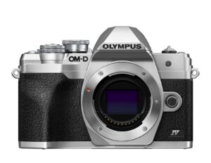 OLYMPUS OM-D E-M10 IV ohišje srebrne barve