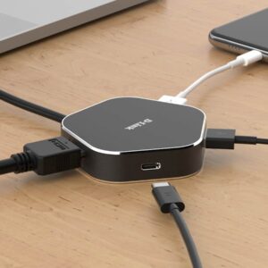 D-link 4-v-1 razdelilnik USB-C HDMI in napajanje