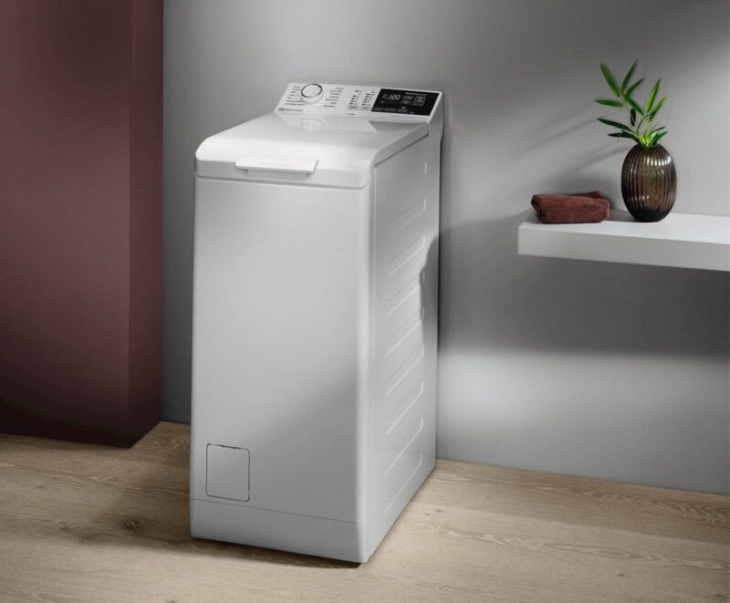 Pralni stroj Electrolux EW6TN4261, 6 kg, zgoraj polnjenje