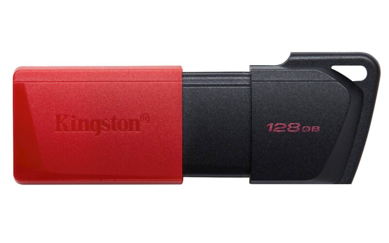 USB disk Kingston 128GB DT Exodia M, 3.2 Gen1, črno rdeč, drsni priključek