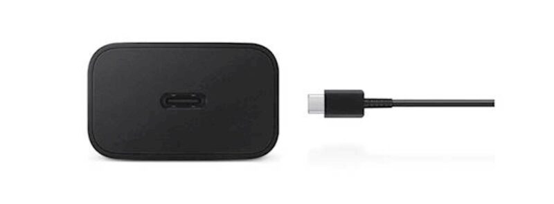 SAMSUNG ADAPTER+KABEL HITRI TYPE-C to TYPE-C 15W BLACK SAMSUNG ADAPTER+KABEL HITRI TYPE-C to TYPE-C 15W BLACK