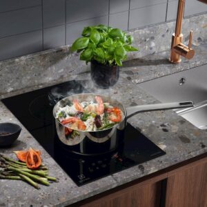 Vgradna plošča Electrolux LIT30231C, indukcija, 30 cm