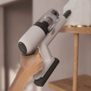 Pokončni baterijski sesalnik Electrolux EP71HB14UV + nastavek BedProPower™UV