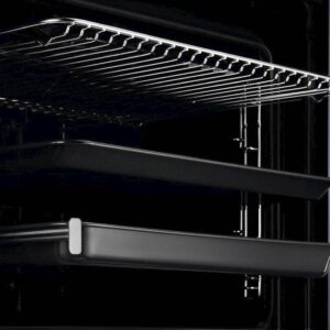 Vgradna pečica Electrolux EOF5C50BZ,  SurroundCook