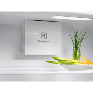 Vgradni hladilnik Electrolux ERD6DE18S1, enovratni, 177,2 cm