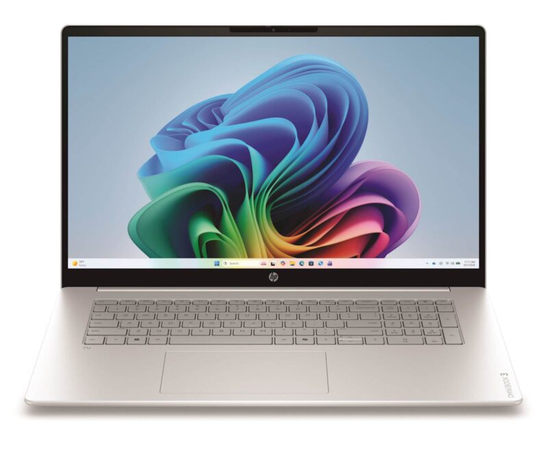 Prenosnik HP OmniBook 3 Ryzen 5 40/16GB/SSD 512GB/17,3'' 2K 300 nit/3Y/W11Pro/brez napajalnika