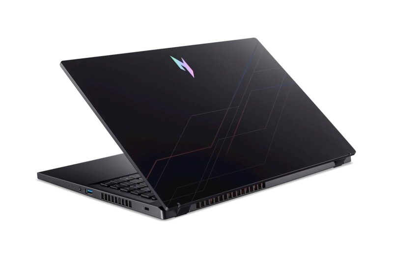 ACER Nitro V 15 ANV15-52-91EF i9-13900H/16GB/SSD1TB/15,6''FHD IPS 165Hz/RTX 5060/NoOS